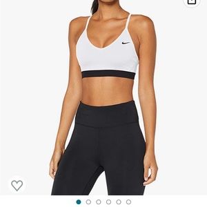 Nike Indie Light Support Sports Bra
